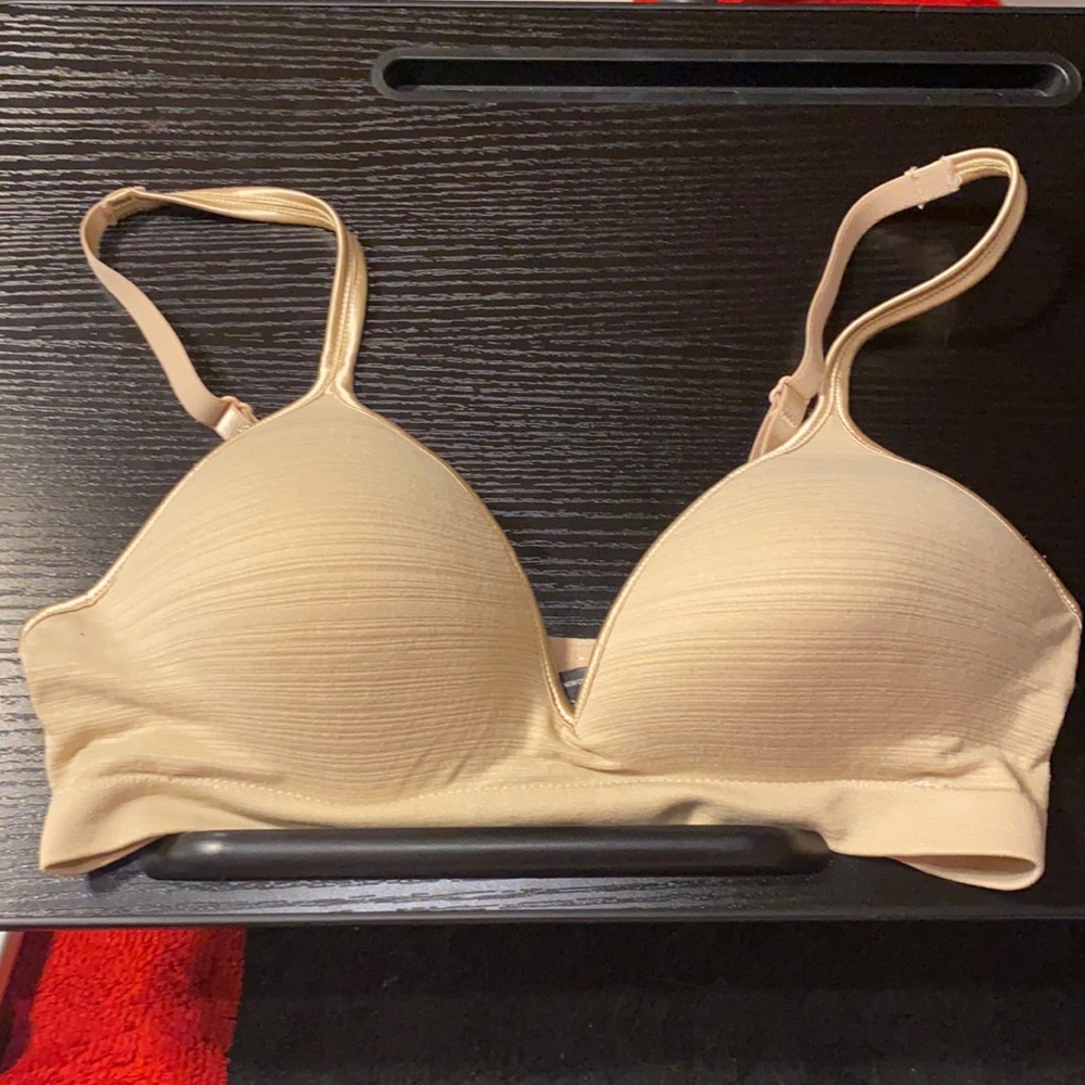 Padded sports bra